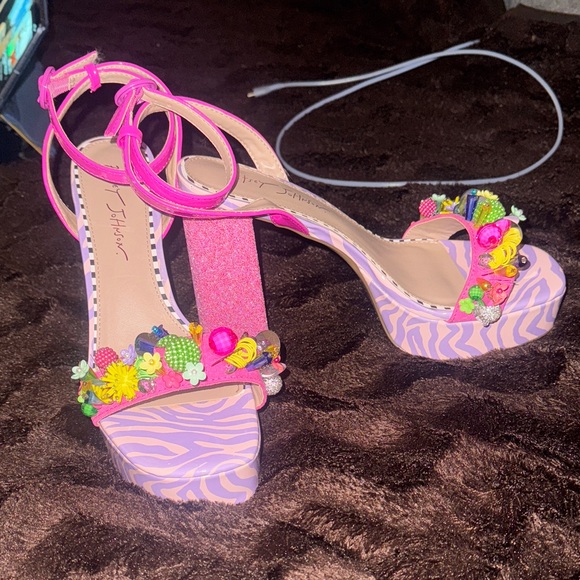 Betsey Johnson Pink Floral Embellished Sandals - Picture 2 of 3